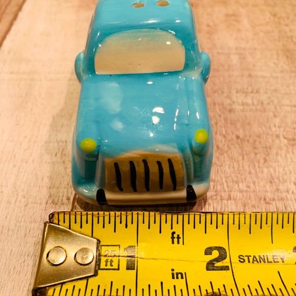 Family Sign & Blue Truck & RV Salt & Pepper Set - Picture 12 of 16